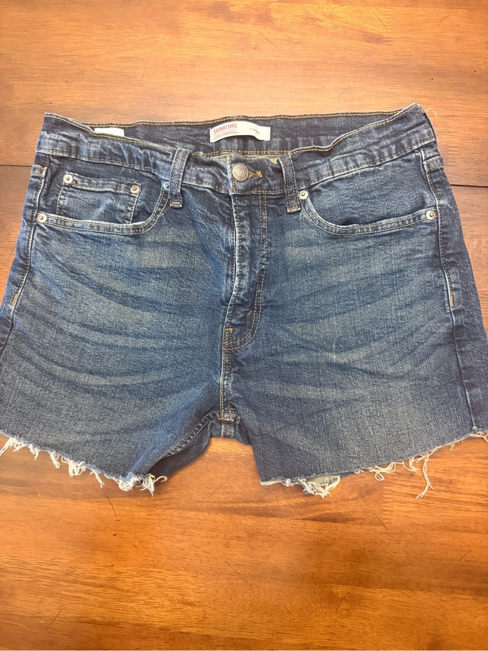 Signature Cutoffs by Levi Strauss Dark Blue Denim Jeans